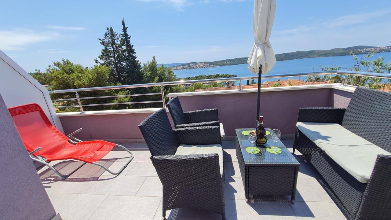 Apartmani Ferdi * Trogir