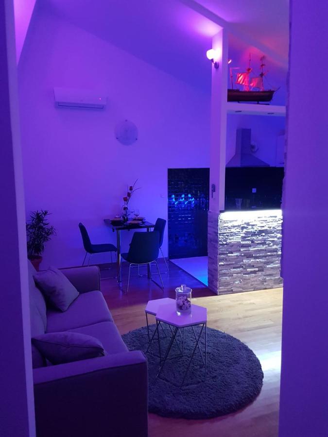 Apartment Apartmani Ferdi *