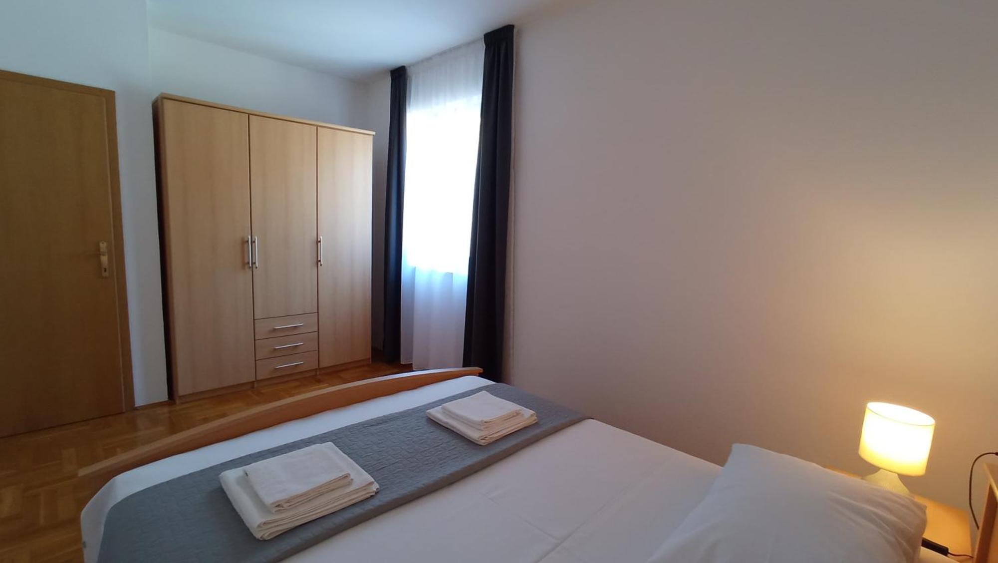 Apartmani Ferdi * Trogir